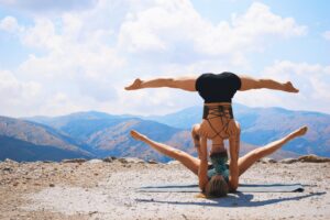 Acroyoga shoulderstand picture