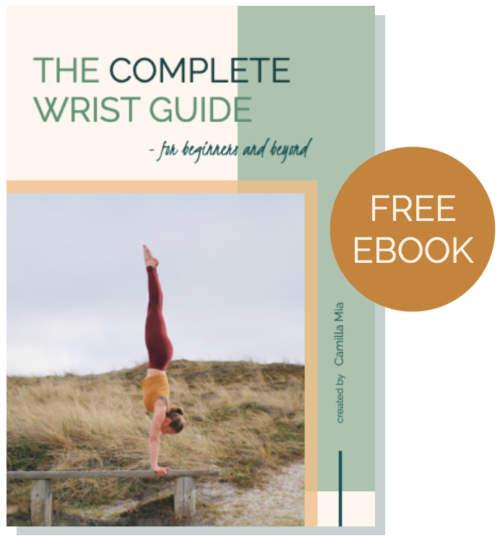 HOW TO AVOID WRIST PAIN IN YOGA